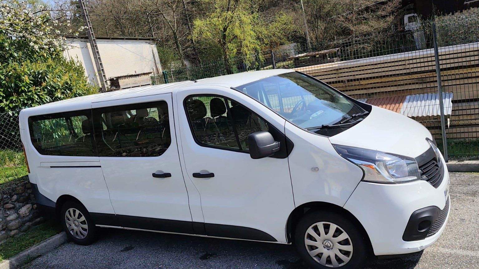 Renault Trafic pour transport de groupes à Lyon